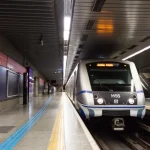 Trem em estação do Metrô de São Paulo