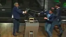 Momento da agressão de Datena a Pablo Marçal no debate da TV Cultura