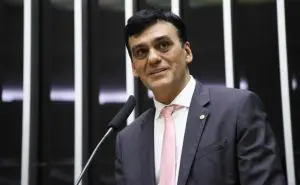 deputado Naumi Amorim