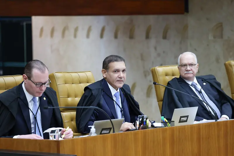 Nunes Marques em sessão no STF