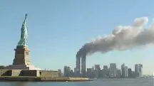 Ataques de 11 de setembro na cidade de Nova York: vista do World Trade Center e da Estátua da Liberdade. (Imagem: US National Park Service)
