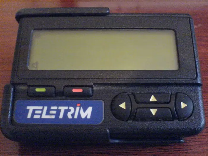 Pagers, como os que explodiram no Líbano, eram chamados de bipes no Brasil