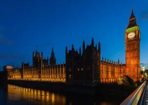 Imagem do Palacio de Westminster, em Londres | Foto: Reprodução/Wikimedia Commons