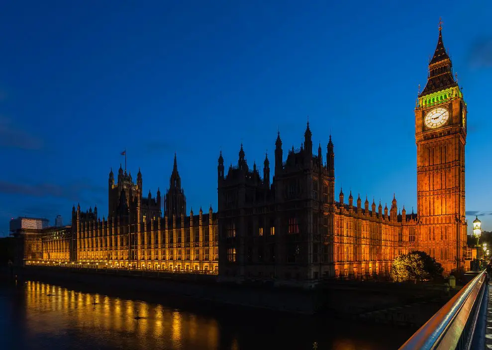Imagem do Palacio de Westminster, em Londres | Foto: Reprodução/Wikimedia Commons