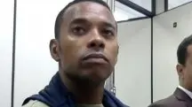 Robinho já teve um pedido negado em 22 de julho; em 29 do mesmo mês, os advogados apresentaram um novo pedido de revisão da decisão | Foto: Reprodução/Jornal Nacional