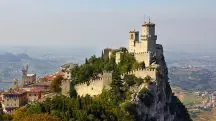 San Marino, um dos menores países da Europa, está localizado dentro dos limites da Itália | Foto: Reprodução/Wikimedia Commons