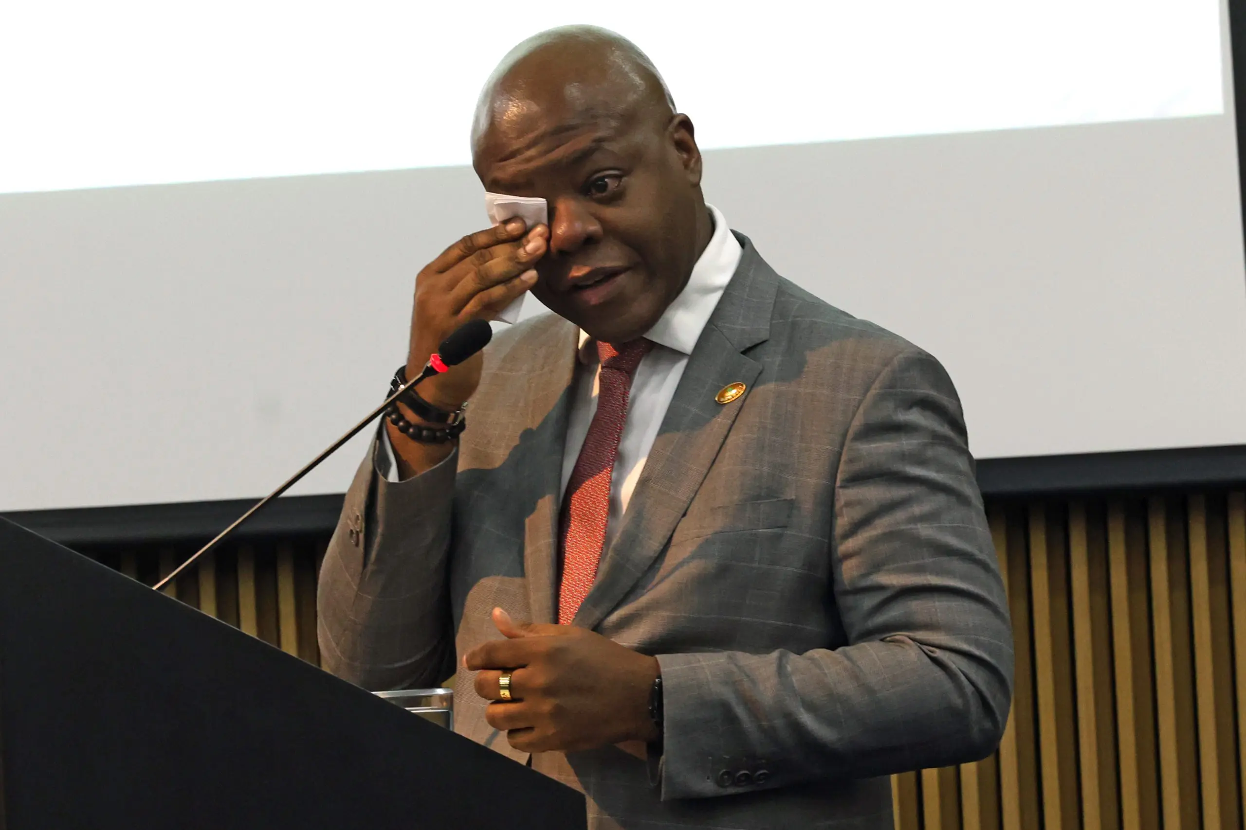 Silvio Almeida orientou Juliana Faleiros durante seu doutorado na Universidade Mackenzie, em São Paulo | Foto: Antônio Cruz/Agência Brasil