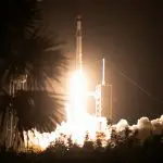 Um foguete SpaceX Falcon 9 decola com o Polaris Dawn, no Centro Espacial Kennedy em Cabo Canaveral, Flórida - 10/9/2024 | Foto: Joe Skipper/Reuters