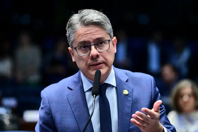 alessandro vieira 8 de janeiro