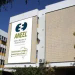 Aneel aprova consulta pública sobre transferência de controle da Amazonas Energia