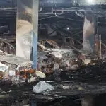 A explosão de um carro elétrico, em agosto deste ano ano, danificou centenas de outros veículos, em Incheon, na Coreia do Sul | Foto: Divulgação/Redes Sociais