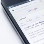 Google e Apple foram multadas pela UE