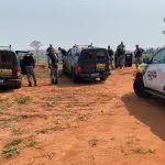 O líder dos indígenas prometeu devolver a arma depois de negociações com equipes da Polícia Militar do Paraná | Foto: Divulgação/PMPR
