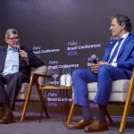 O ex-ministro da Fazenda Joaquim Levy, diretor de Estratégia Econômica e Relações com Mercados no Banco Safra, e o atual ministro da Fazenda Fernando Haddad: governo quer vigiar acesso das pessoas aos jogos online | Foto: Divulgação/Banco Safra