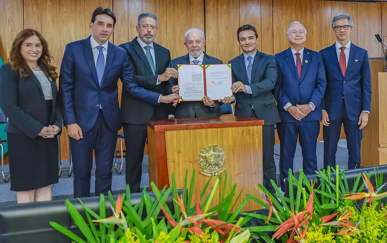 lula sanção lei geral do turismo