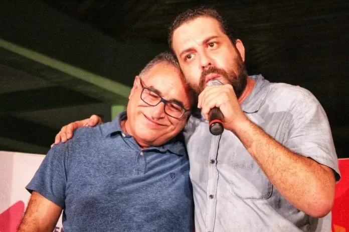 Edmilson Rodrigues e Guilherme Boulos: Psol é criticado por inchaço de máquina pública e uso de funcionários indicados politicamente para fins partidários | Foto: Divulgação/Psol