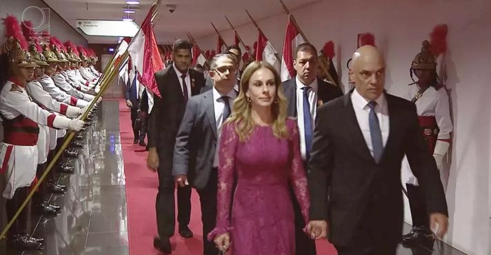 Alexandre de Moraes e sua mulher. | Foto: Reprodução/TSE
