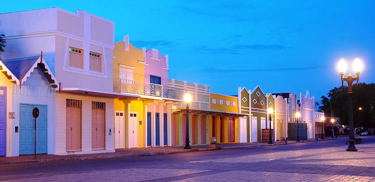 Calçadão da Gameleira, em Rio Branco: capital do Acre tem quase 365 mil habitantes e uma renda per capita superior a R$ 26 mil | Foto: Divulgação/Prefeitura de Rio Branco