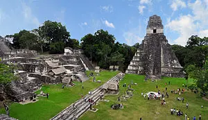 Tikal, cidade maia na Guatemala