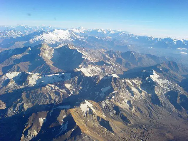 Visão aérea da Cordilheira dos Andes