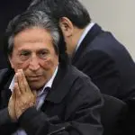 O ex-presidente do Peru Alejandro Toledo comparece ao tribunal para sentença durante seu julgamento por acusações de corrupção relacionadas à Odebrecht