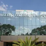 "Não é apenas uma recaída na batalha da cloroquina", disse a médica, em artigo recente | Foto: Divulgação/Conselho Federal de Medicina (CFM)