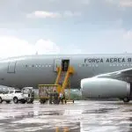 Aeronave KC-30 utilizada pela FAB na repatriação de brasileiros no Líbano | Foto: SO Johnson/Força Aérea Brasileira