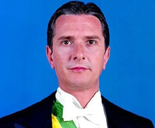 Fernando Collor foi afastado no dia 2 de outubro
