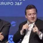 Wesley Batista durante debate em Roma, nos dias 10 e 11 de outubro: evento contou com a participação de ministros do STF e diversos integrantes do governo Lula | Foto: Reprodução/YouTube