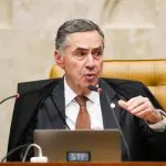 Luís Roberto Barroso durante sessão no STF