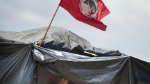 O MST se mobiliza para impedir o que eles chamam de ‘avanço da direita’ em invasões | Foto: Marcelo Camargo/Agência Brasil