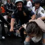 Manifestantes protestam contra apoio dos EUA a Israel