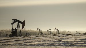 A Opep, que hoje reúne grandes produtores de petróleo no mundo, foi fundada em 1960, em Bagdá, no Iraque | Foto: Reprodução/Wirestock/Freepik