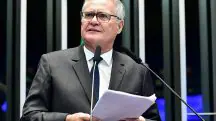 Renan Calheiros, do MDB de Alagoas, durante sessão no Senado