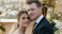 Gina Schumacher, filha de Michael Schumacher, e noivo Iain Bethke