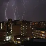 Alertas de tempestades afetam 12 Estados brasileiros