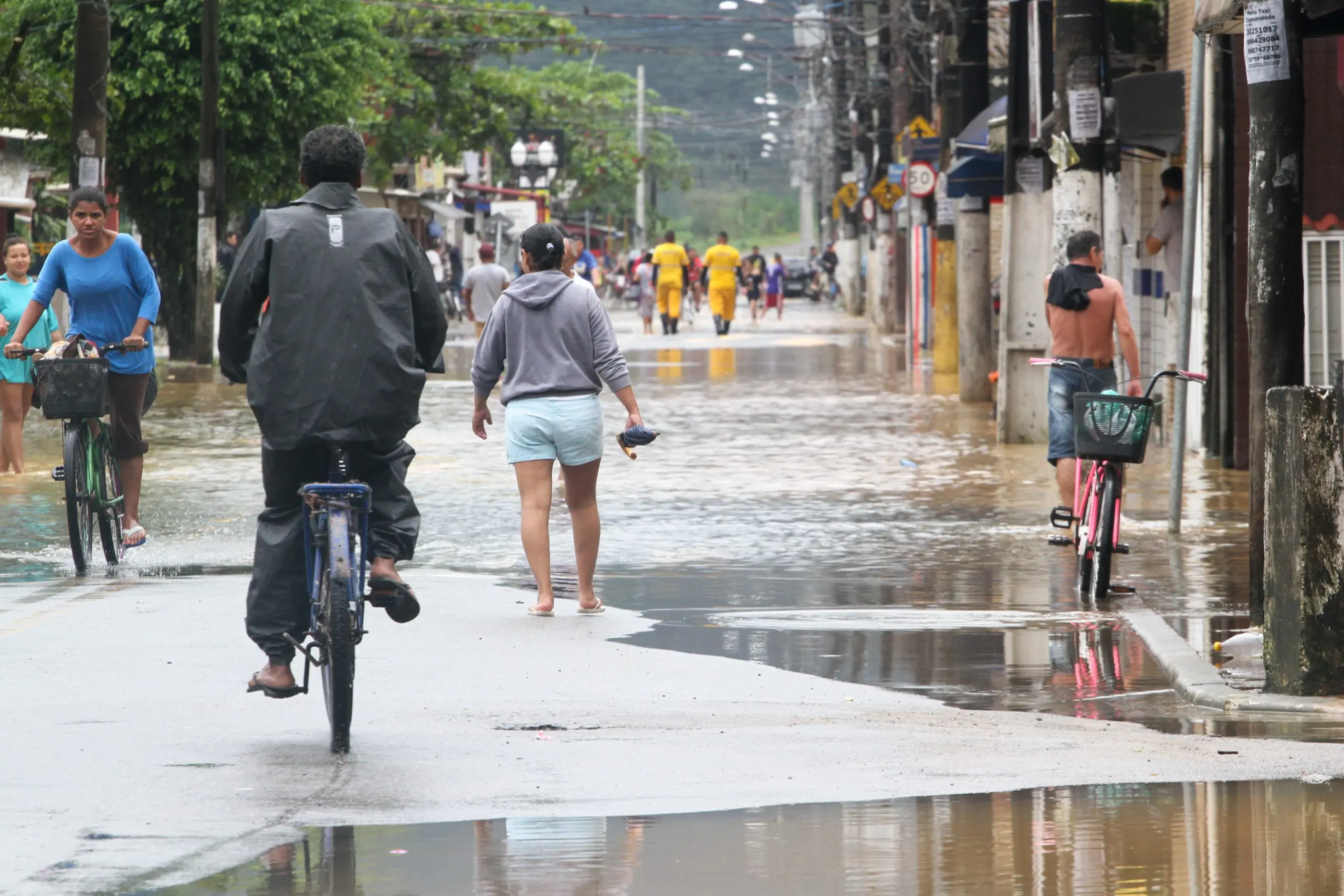 Tempestades atingiram Santos