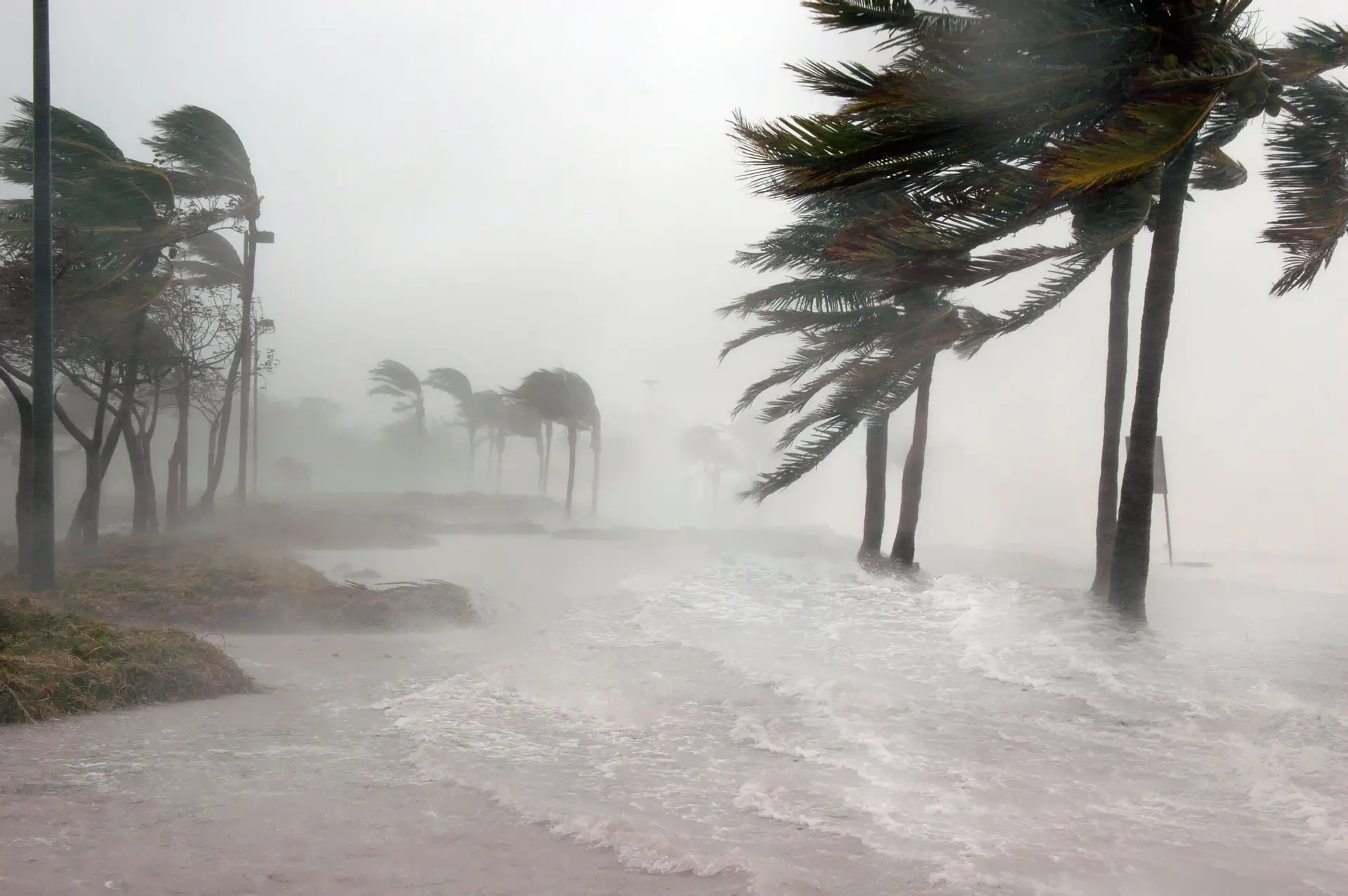 Tempestades no Sudeste e Centro-Oeste