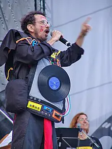 O cantor baiano Tom Zé