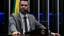 O senador Cleitinho (Republicanos-MG) cobra agilidade na votação do processo sobre o voto impresso | Foto: Jefferson Rudy/Agência Senado
