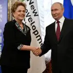 O presidente da Rússia, Vladimir Putin, se reúne com Dilma Rousseff , presidente do Novo Banco de Desenvolvimento e ex-presidente do Brasil, à margem da cúpula do Brics em Kazan, Rússia, em 22 de outubro de 2024
