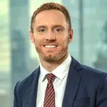 Todd Martinez, da agência de classificação de riscos Fitch: Brasil tem um longo caminho a percorrer em busca de credibilidade e eventual melhora na sua avaliação perante o mercado investidor | Foto: Divulgação/Fitch