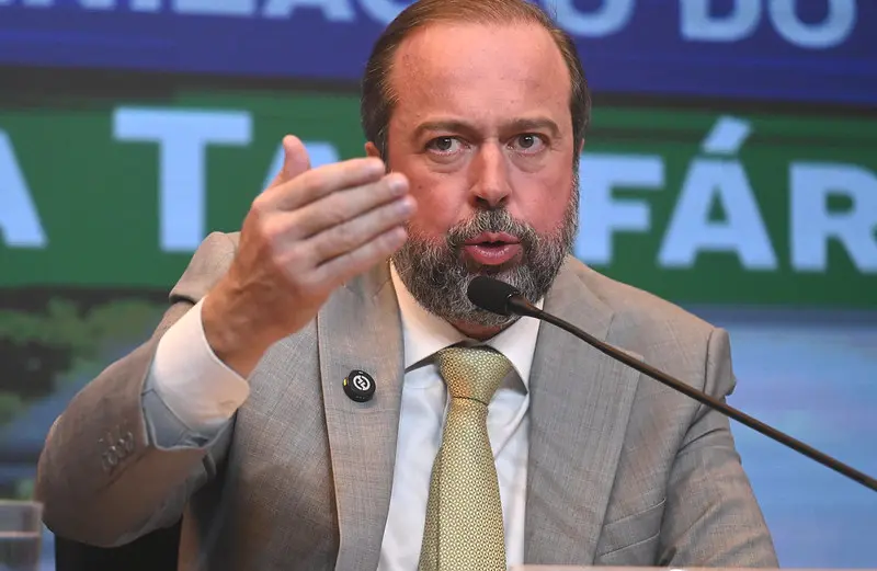 alexandre silveira