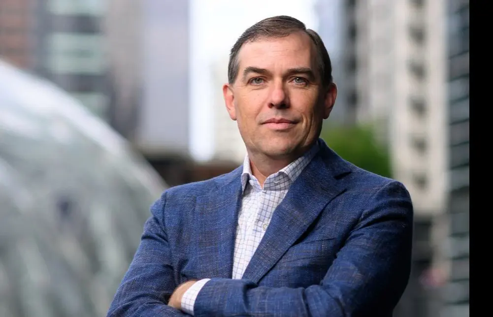 Matt Garman, CEO da Amazon: ' Não vejo a capacidade de inovar se não estivermos atuando presencialmente' | Foto: Reprodução/Twitter/X