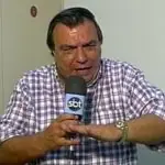 Gil Gomes ficou conhecido por apresentar reportagens policiais no rádio e na televisão | Foto: Reprodução/SBT