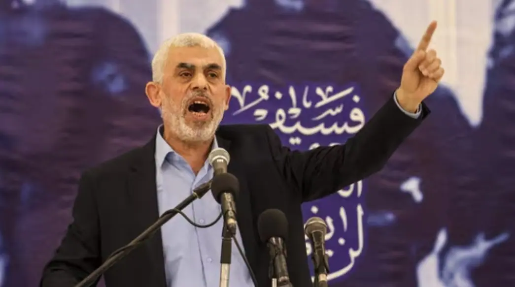 Palestino de 62 anos, Sinwar ganhou mais poder no Hamas depois que Israel abateu, em julho,o ex-presidente político do grupo, Ismail Haniya | Foto: Reprodução/Redes sociais