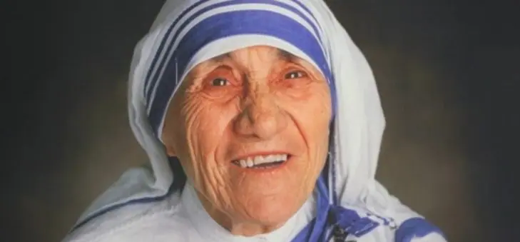 Madre Teresa de Calcutá foi declarada santa pelo papa Francisco em 2016 | Foto: Reprodução/Wikimedia Commons