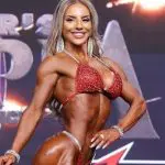 Isa Nunes ganhou pela primeira vez a competição mundial de fisiculturismo na categoria Wellness | Foto: Reprodução/Mr. Olympia
