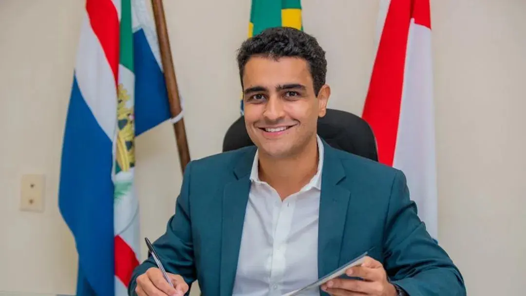 Além de prefeito, JHC já foi deputado estadual e federal | Foto: Reprodução/Redes sociais