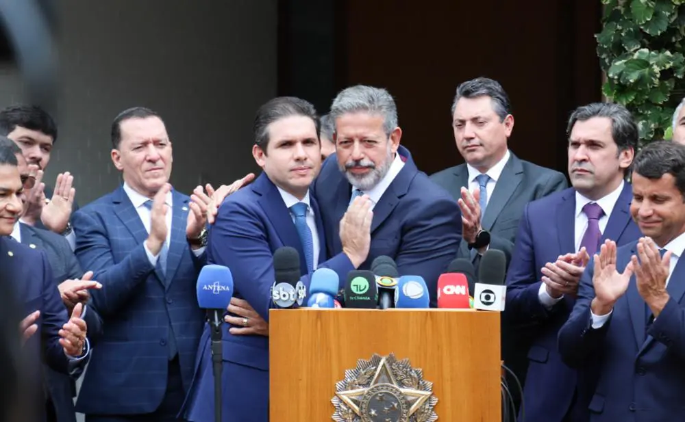 lira oficializa apoio a hugo motta
